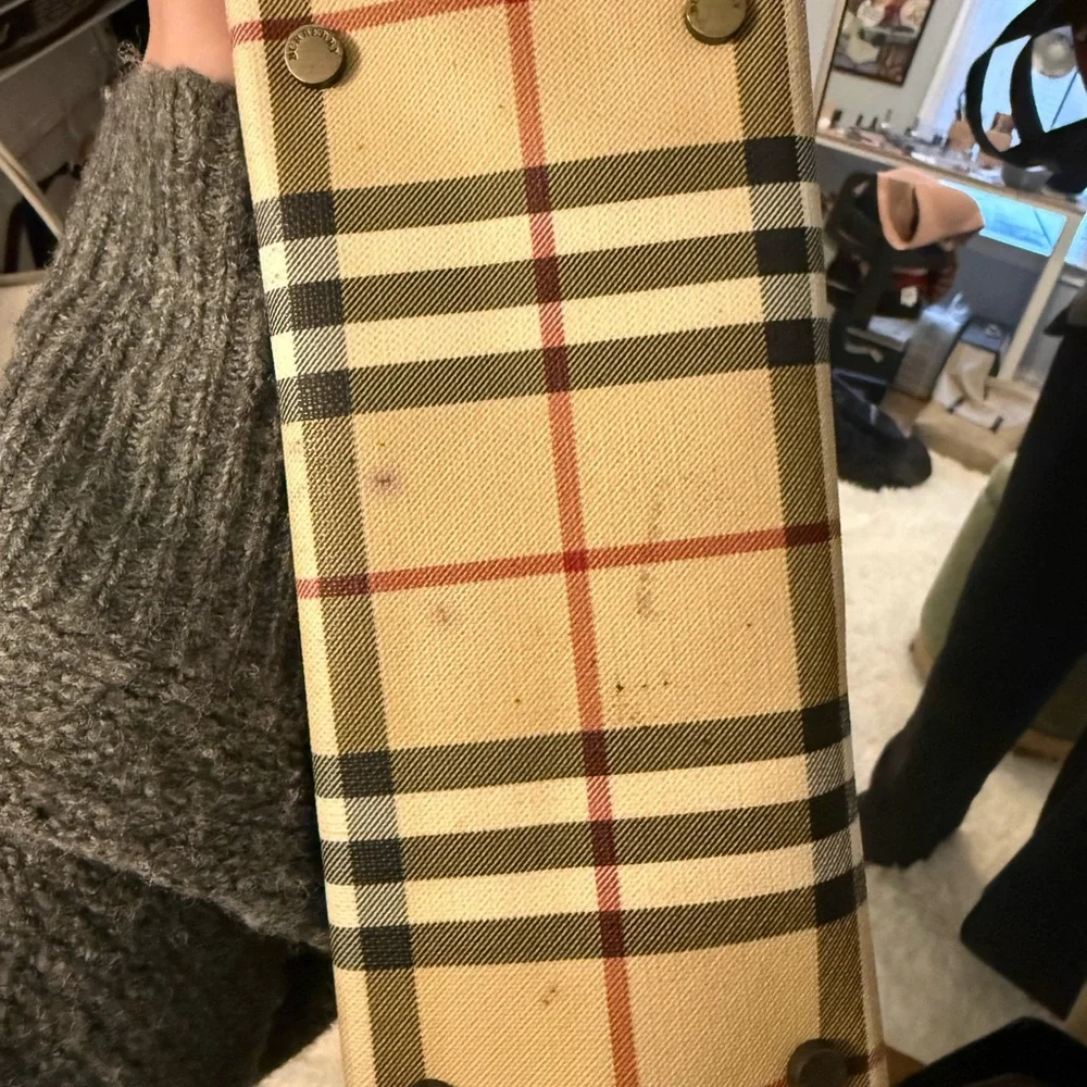 Burberry Nova Check Haymarket Tote - Picture 6 of 6